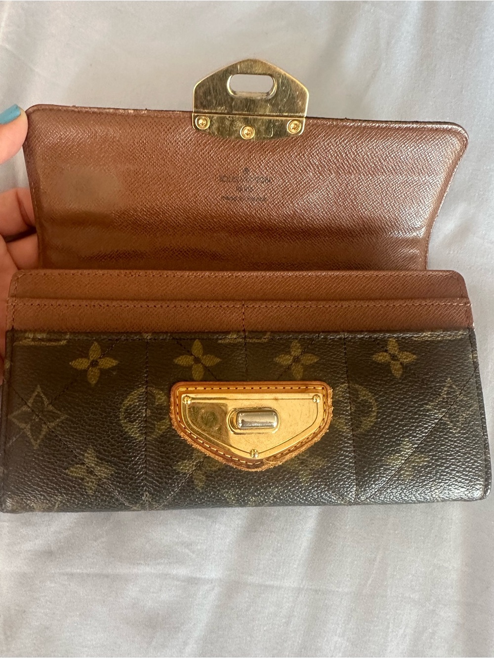 Louis Vuitton Monogram Etoile Sarah Wallet